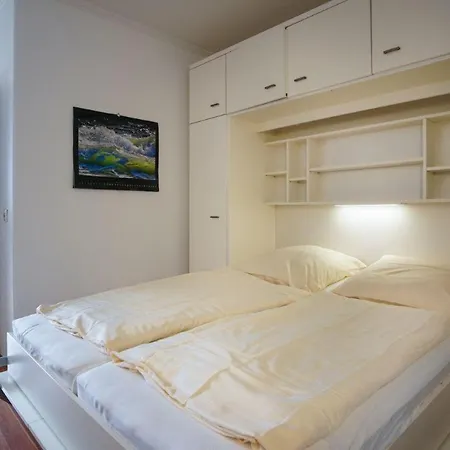 Haus-hamburg-berlin-wohnung-kajuete-33 Großenbrode