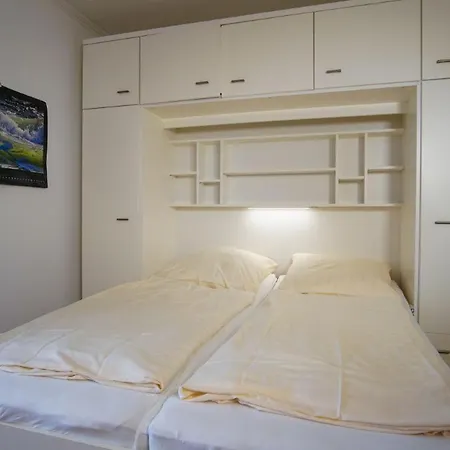 Haus-hamburg-berlin-wohnung-kajuete-33 *